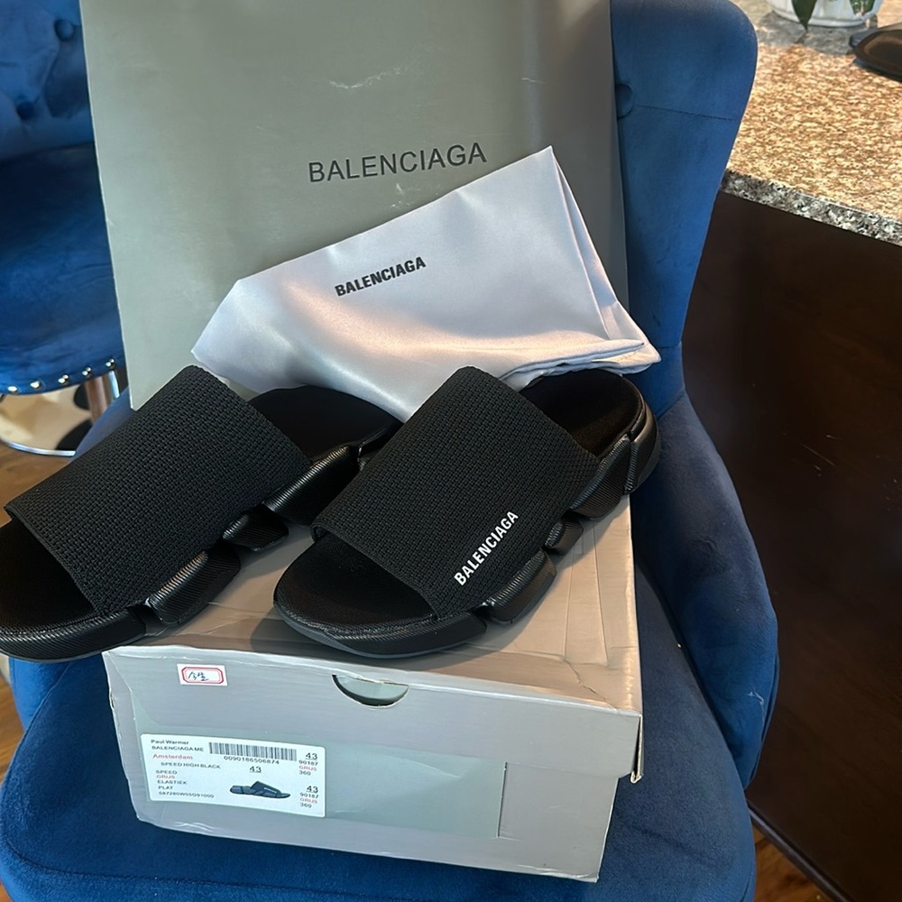 Men’s Balenciaga slides